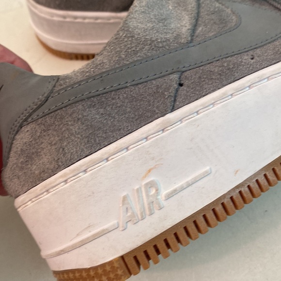 Nike Air Force 1 grey shoes - Picture 2 of 16